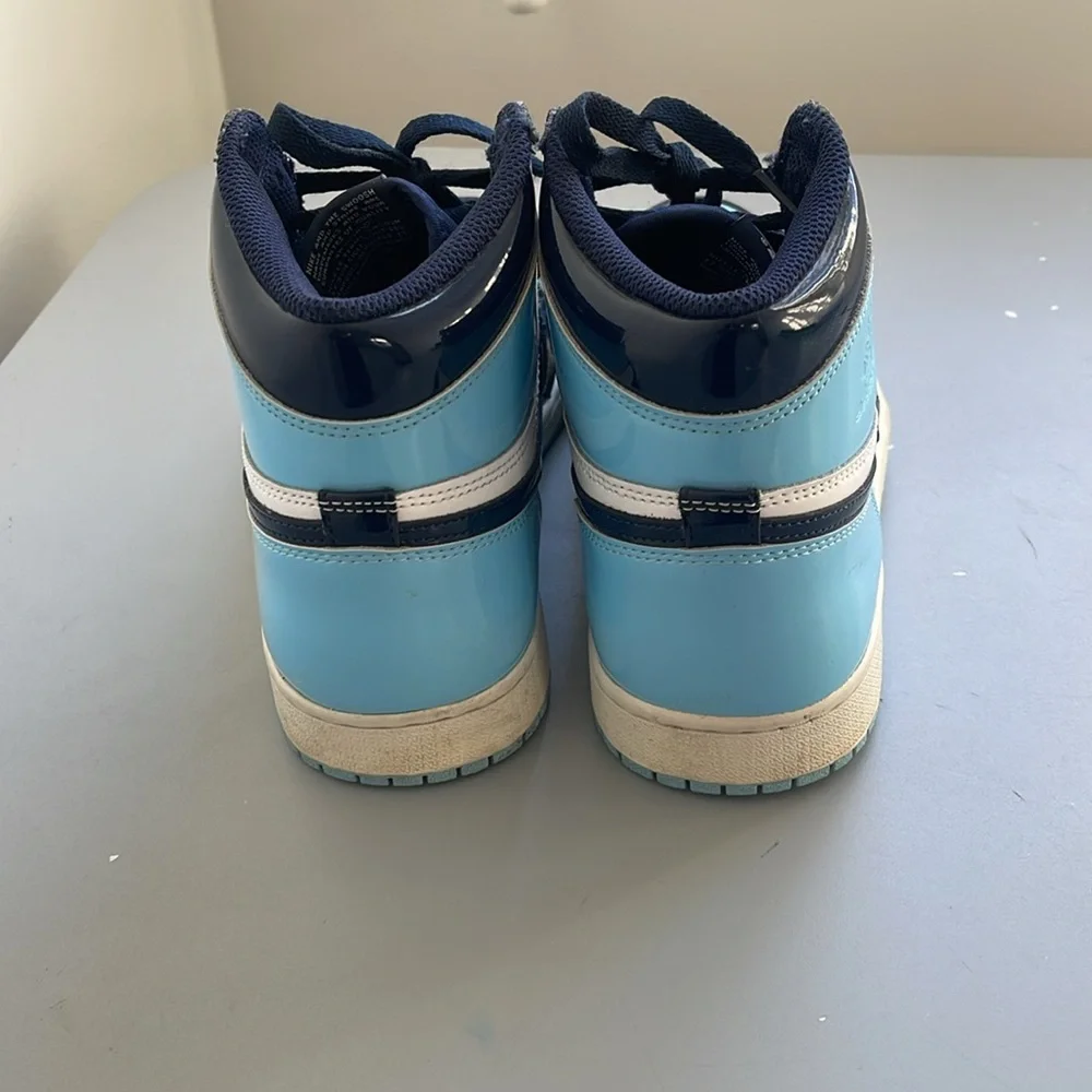 Nike Air Jordan 1 High Tops - Picture 3 of 3